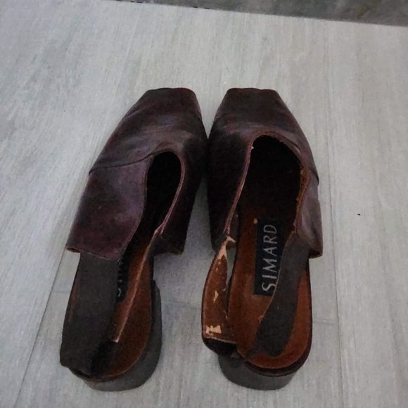 Vintage European 90's Brown Leather Simard Sling Back Open Toed Heels - Picture 2 of 5